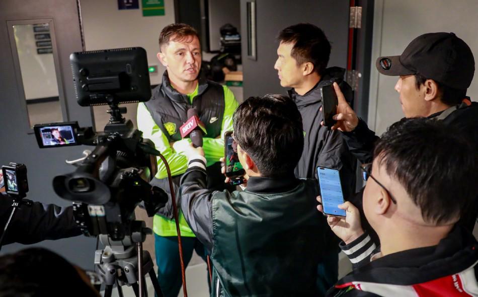 這一刻，北京國安：像極了一類“特殊的”考生！