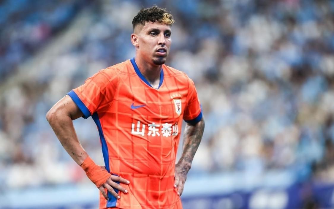 泰山和上港比賽前，應(yīng)該是球隊(duì)預(yù)算到了，球隊(duì)其實(shí)這個(gè)賽季算結(jié)束