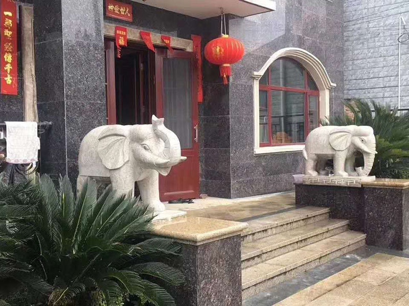 石大象